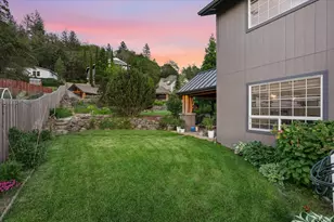 305 Woodville Way, Rogue River, OR 97537 - Photo 32