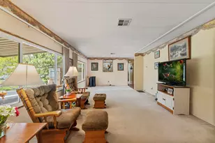 22071 Or-62, Shady Cove, OR 97539 - Photo 4