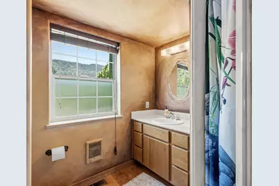 710 Debrick Way, Grants Pass, OR 97526 - Photo 46