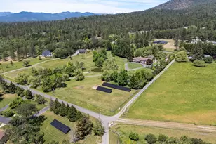 710 Debrick Way, Grants Pass, OR 97526 - Photo 58