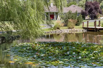 710 Debrick Way, Grants Pass, OR 97526 - Photo 2