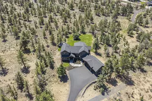 20055 Pacific Hts Rd, Bend, OR 97703 - Photo 56