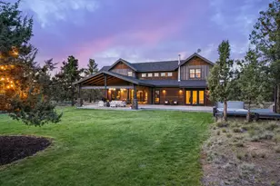 20055 Pacific Hts Rd, Bend, OR 97703 - Photo 52