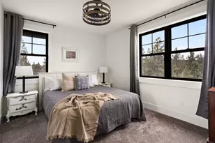20055 Pacific Hts Rd, Bend, OR 97703 - Photo 40