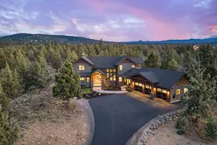 20055 Pacific Hts Rd, Bend, OR 97703 - Photo 1