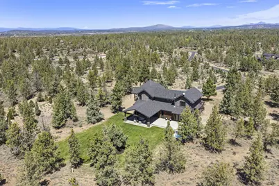 20055 Pacific Heights Road, Bend, OR 97703 - Photo 62