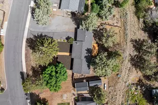 63634 Hunters Cir, Bend, OR 97701 - Photo 26