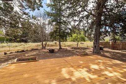63634 Hunters Circle, Bend, OR 97701 - Photo 20
