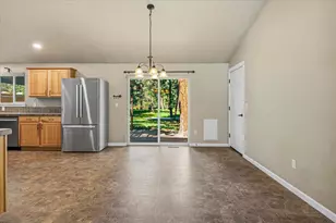 59665 Cheyenne Rd, Bend, OR 97702 - Photo 8