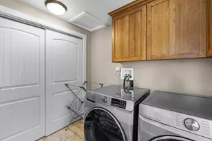 21298 SW Young Ave, Bend, OR 97701 - Photo 20