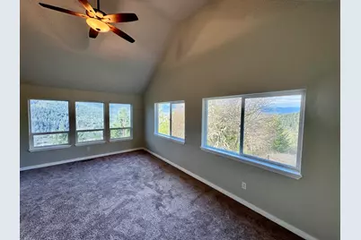 901 Manzanita Drive, Rogue River, OR 97537 - Photo 28