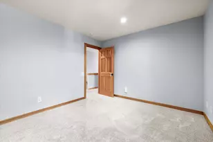 1252 NW Ithaca Ave, Bend, OR 97703 - Photo 30