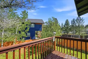 220 N Rope Pl, Sisters, OR 97759 - Photo 20