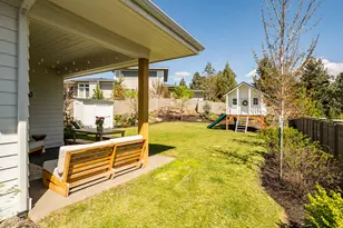 61022 SE Light Peak Dr, Bend, OR 97702 - Photo 28