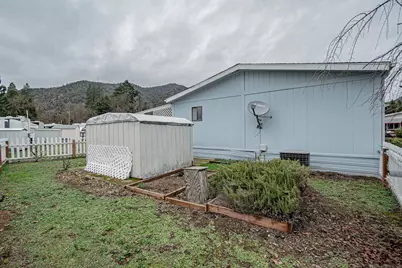 2019 Rogue River Highway #UNIT 10, Gold Hill, OR 97525 - Photo 16
