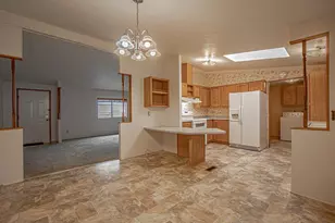 2019 Rogue River Hwy, Gold Hill, OR 97525 - Photo 8