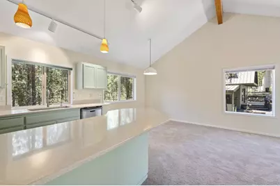 55681 Wagon Master Way, Bend, OR 97707 - Photo 6