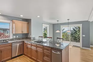 2409 NW Hillpine Ct, Bend, OR 97703 - Photo 12