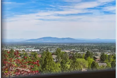 2409 NW Hillpine Court, Bend, OR 97703 - Photo 6