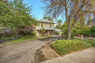 75 Wimer Street, Ashland, OR 97520 - Photo 1