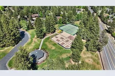 20430 Snowmass Court, Bend, OR 97702 - Photo 68