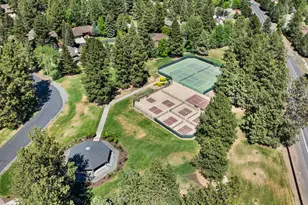20430 Snowmass Ct, Bend, OR 97702 - Photo 68