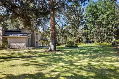 20430 Snowmass Court, Bend, OR 97702 - Photo 6