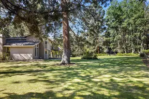 20430 Snowmass Ct, Bend, OR 97702 - Photo 6