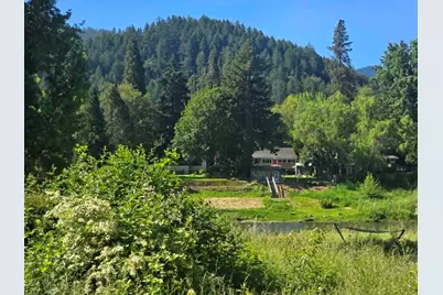 4627 Foothill Boulevard, Rogue River, OR 97537 - Photo 2