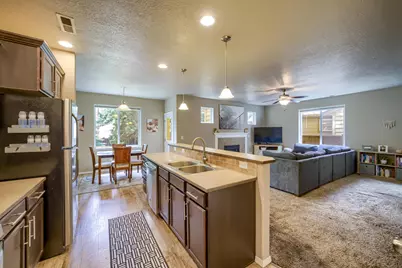 19737 Aspen Meadows Drive, Bend, OR 97702 - Photo 6