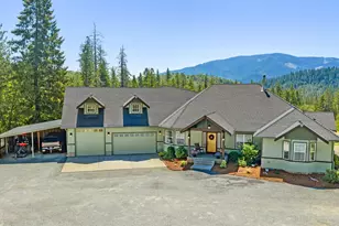 491 Penny Ln, Grants Pass, OR 97527 - Photo 2