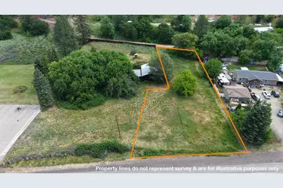 20140 Highway 62, Shady Cove, OR 97539 - Photo 2