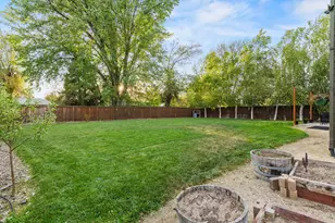 3718 Birddog Dr, Klamath Falls, OR 97603 - Photo 56