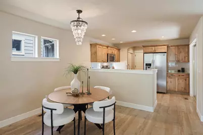 61138 SE Sydney Harbor Drive, Bend, OR 97702 - Photo 12