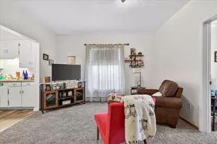 457 C St, Ashland, OR 97520 - Photo 6