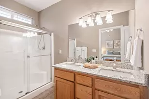 19951 Cliffrose Dr, Bend, OR 97702 - Photo 18