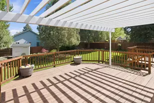 131 SE Airpark Dr, Bend, OR 97702 - Photo 22