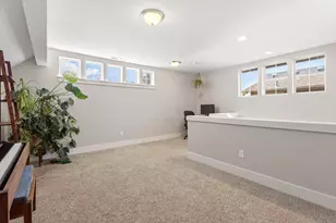 1035 SE Leonel Ln, Bend, OR 97702 - Photo 16
