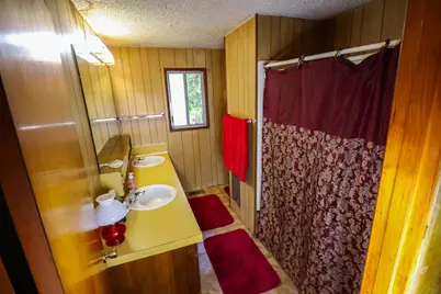 2345 Wards Creek, Rogue River, OR 97537 - Photo 14