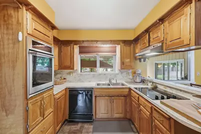 1195 E Park Street, Grants Pass, OR 97527 - Photo 12