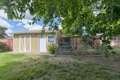 1195 E Park Street, Grants Pass, OR 97527 - Photo 30