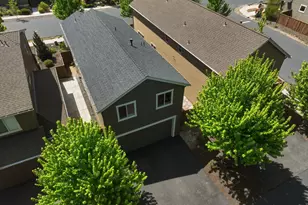 20840 Gateway Dr, Bend, OR 97702 - Photo 36