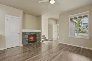 20840 Gateway Dr, Bend, OR 97702 - Photo 4