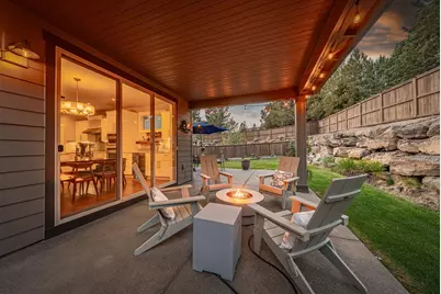 61060 SE Stari Most Loop, Bend, OR 97702 - Photo 38
