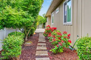 430 Bridge Creek Dr, Central Point, OR 97502 - Photo 10