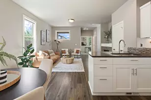 61070 SE Sydney Harbor Dr, Bend, OR 97702 - Photo 18