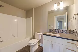61070 SE Sydney Harbor Dr, Bend, OR 97702 - Photo 30
