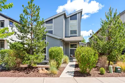 61070 SE Sydney Harbor Drive, Bend, OR 97702 - Photo 2
