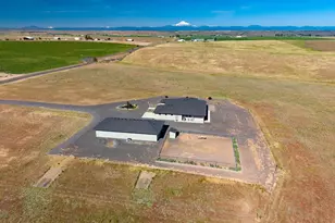 3854 NE Fern Ln, Madras, OR 97741 - Photo 4