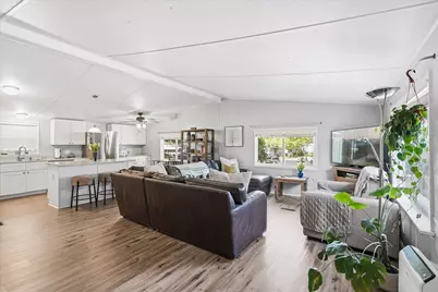 145 Taylor Street, Talent, OR 97540 - Photo 4